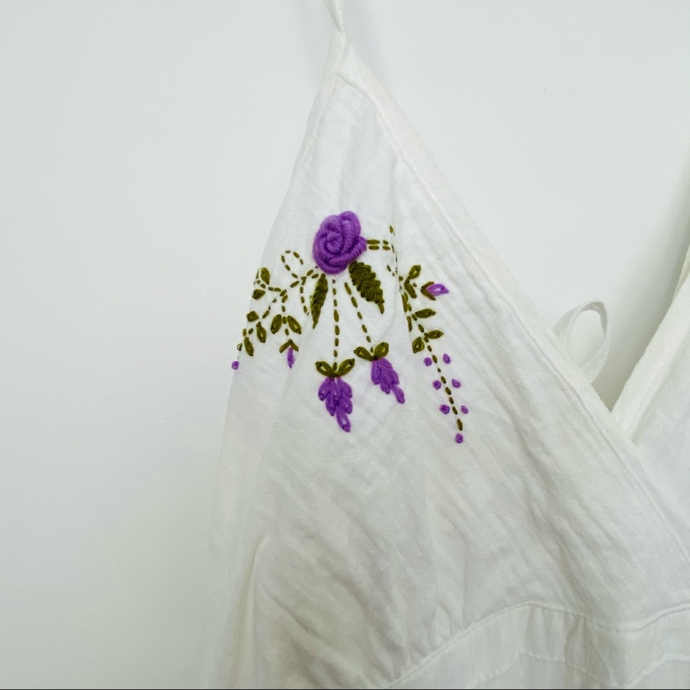 White Cotton Dress with Hand Embroidery - Picture 4 of 12